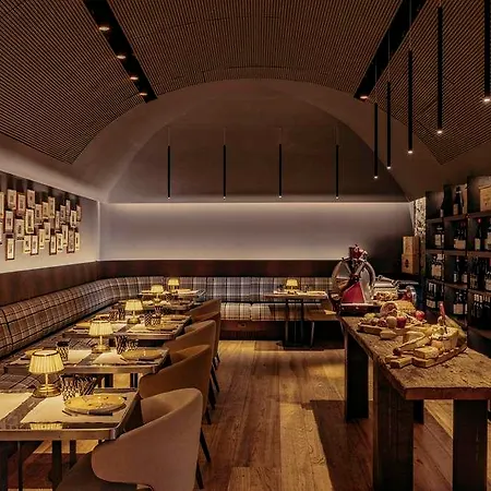 特雷麦梭大酒店