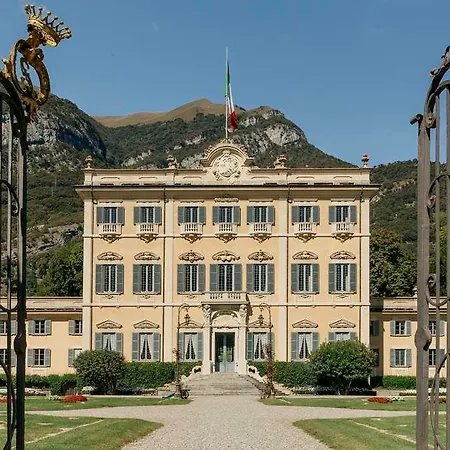 Grand Hotel 5*