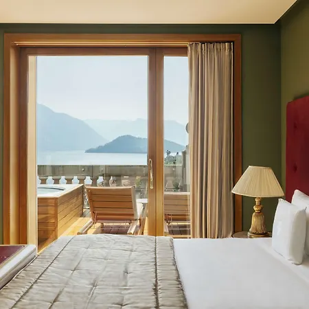 Grand Hotel