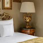 Grand Hotell
